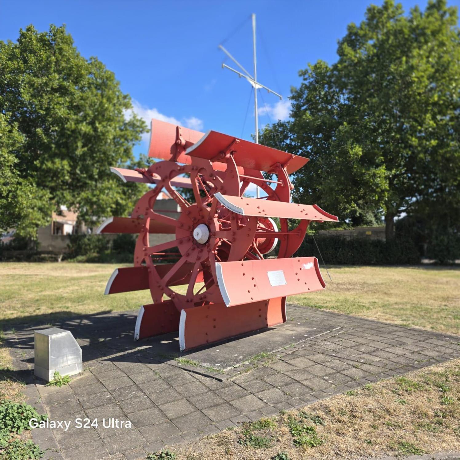 City Apart - Fewo Klimaanlage Whirpool Panoramafenster 5 Personen Kulturdenkmal Dessau-Rosslau Zewnętrze zdjęcie