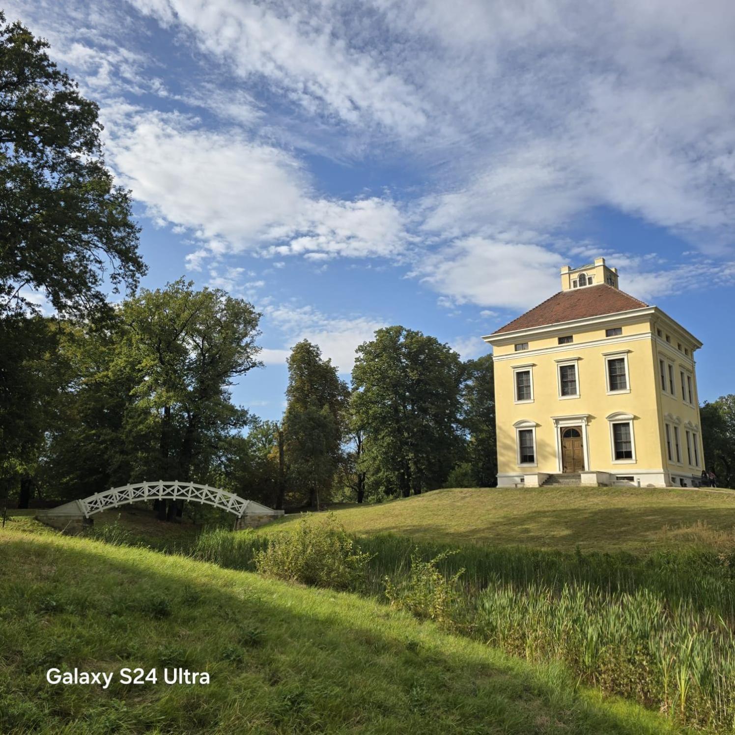 City Apart - Fewo Klimaanlage Whirpool Panoramafenster 5 Personen Kulturdenkmal Dessau-Rosslau Zewnętrze zdjęcie
